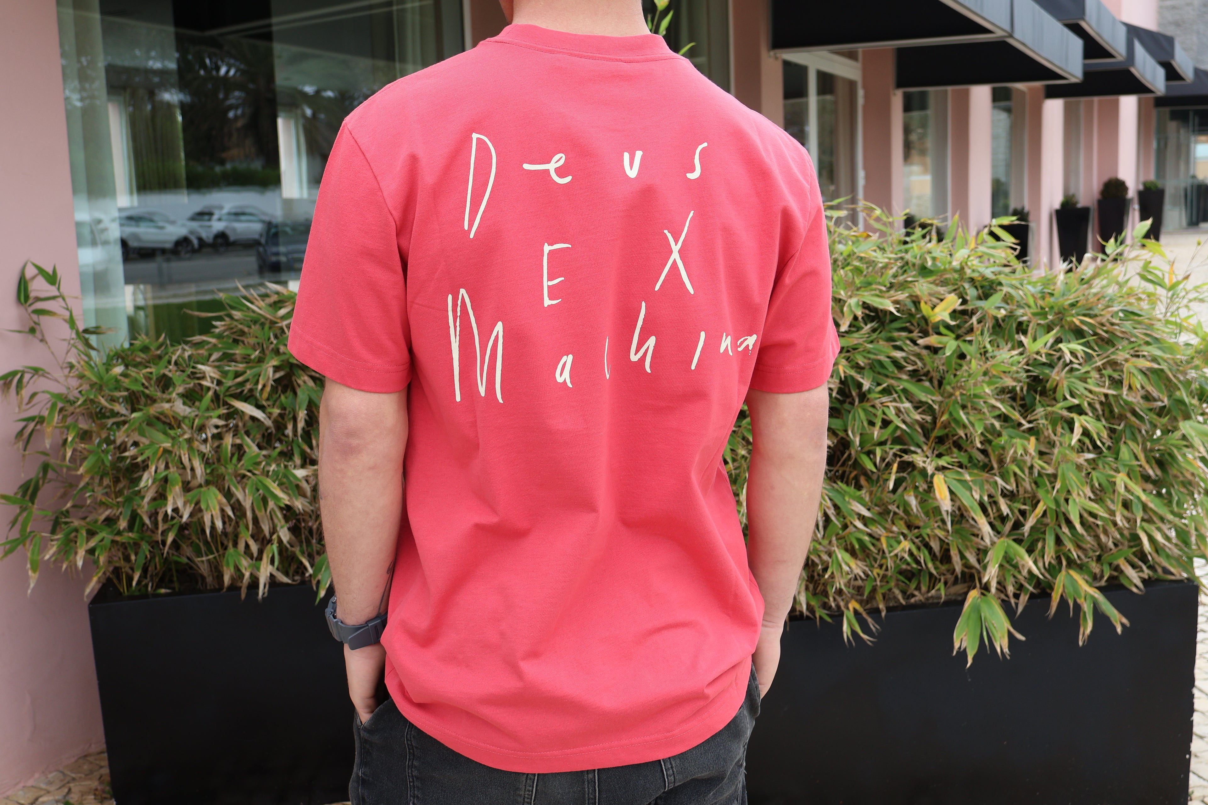 T-shirt Bob Skull Tee Deus Ex Machina Cramberry