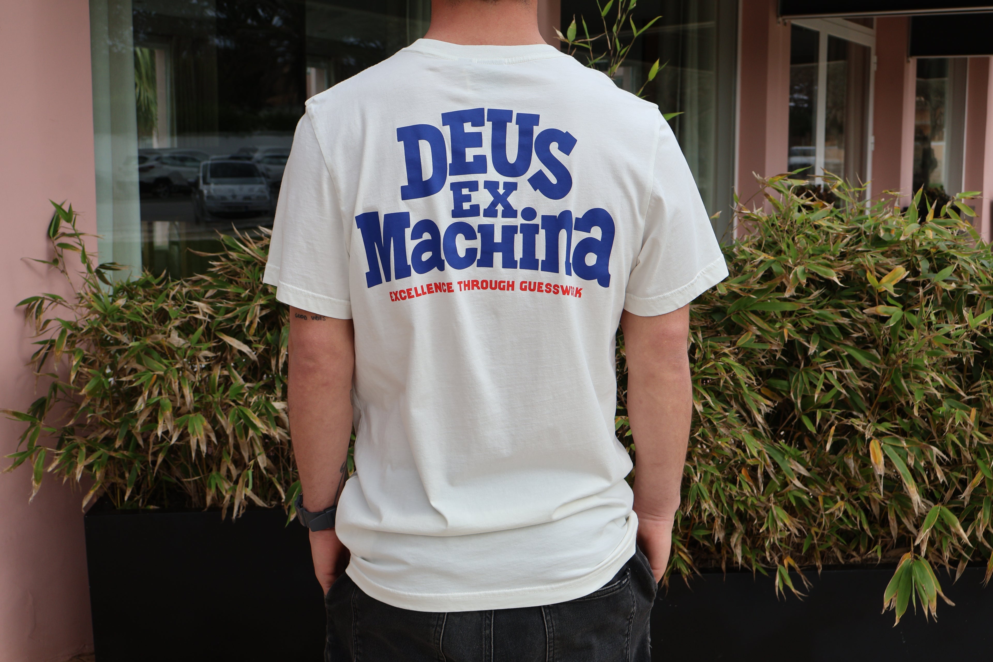 Deus Ex Machina T-Shirt New Redline - Vintage White