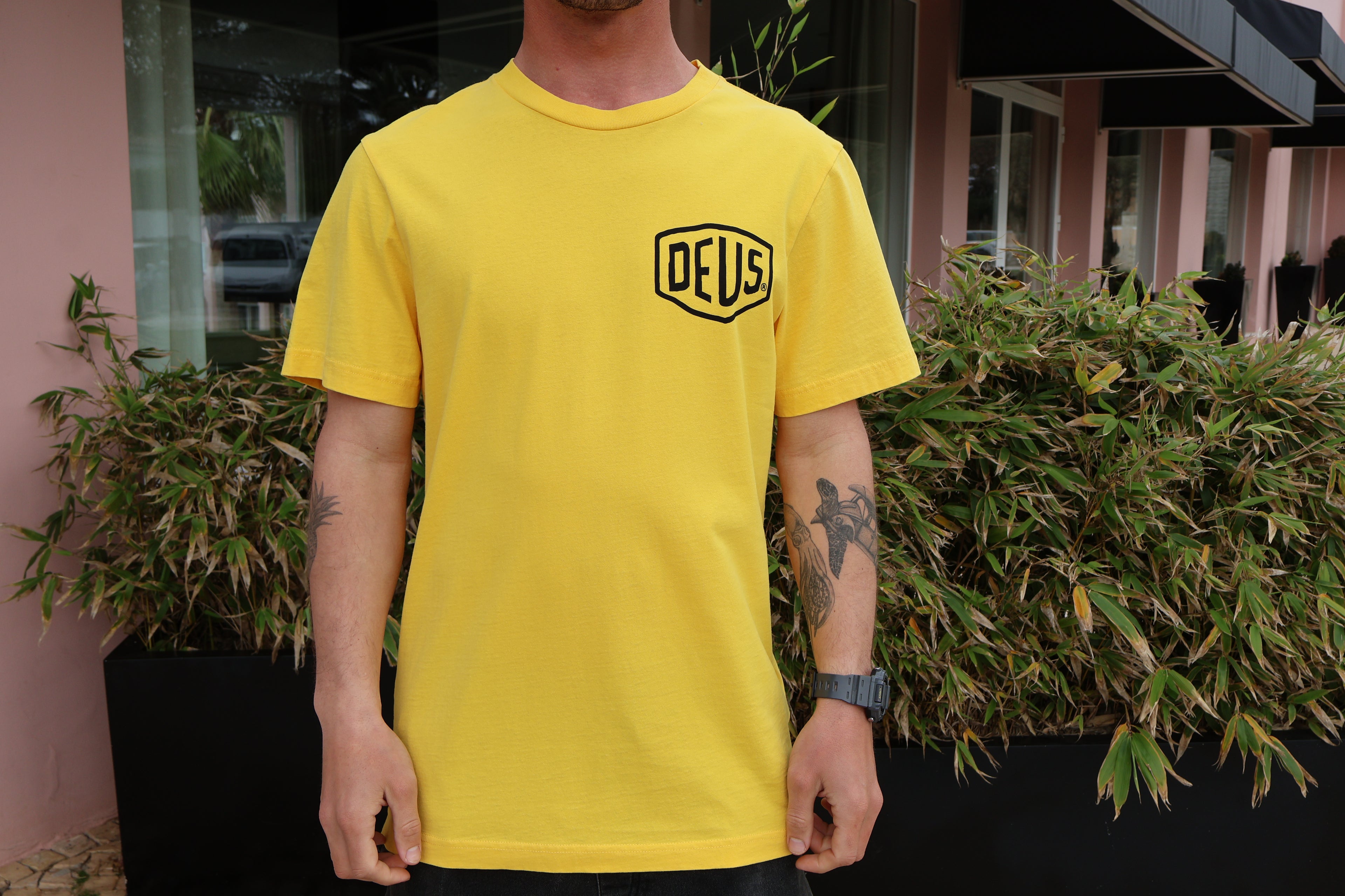 T-Shirt Venice Adress Solar Power Yellow Deus Ex Machina