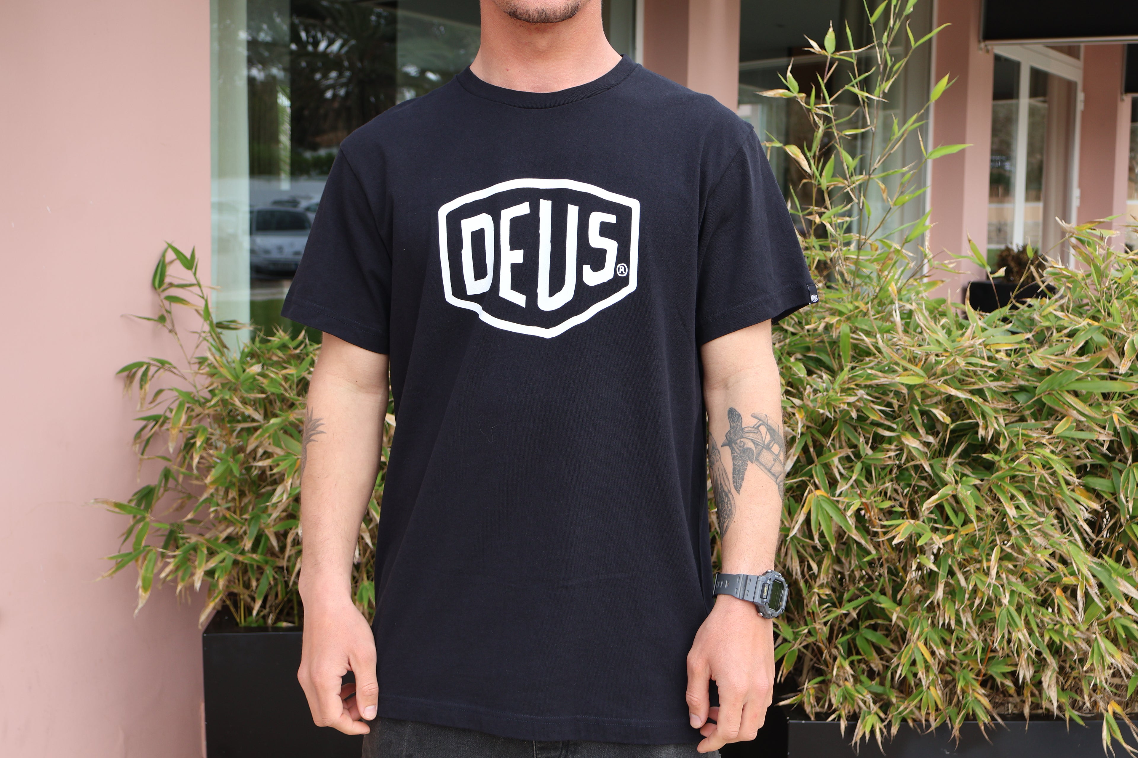 Deus Ex Machina Shield T-Shirt - Black