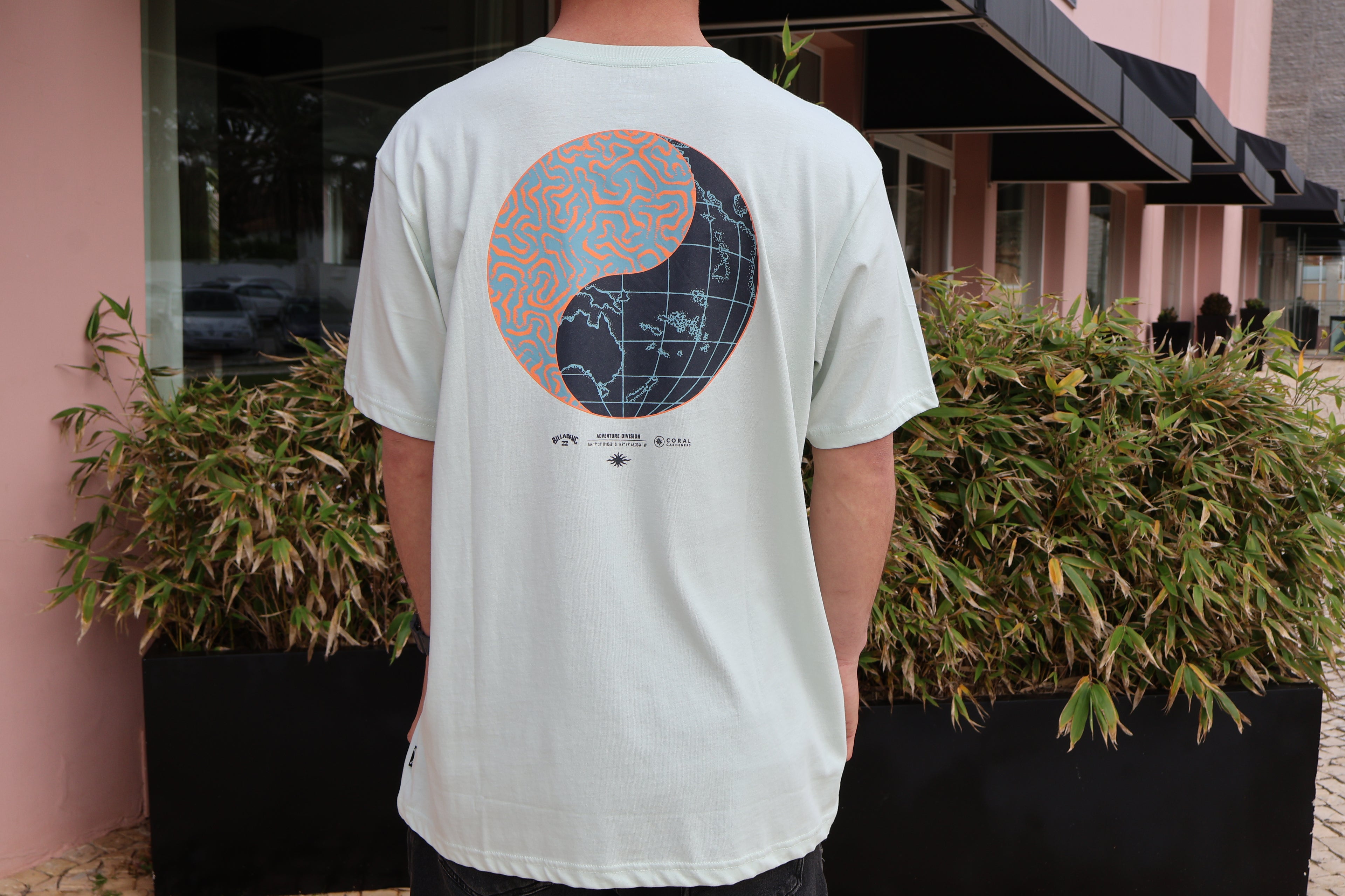 Coral Gardeners Yin Yang T-shirt Billabong